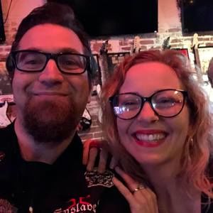 Meet your Posher, Cary